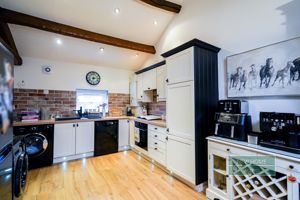 Photo 23- click for photo gallery